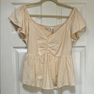 Chic Cream Ruched Women's Blouse